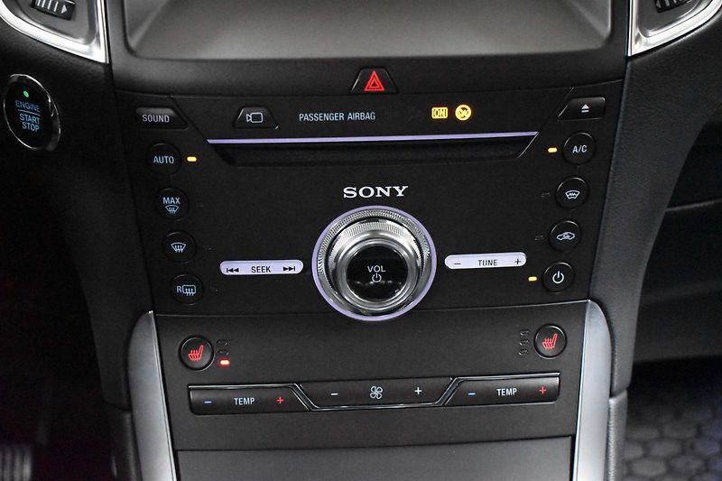 Ford S-MAX 2.5 HYBRID*TAŽNÉ*DPH*ČR 1.MAJ* - fotka 26 z 41