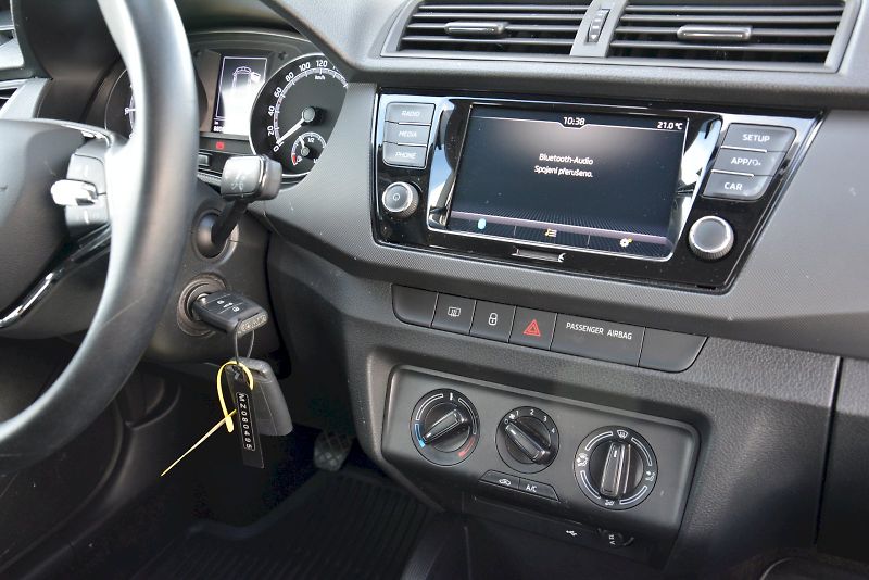 Škoda Fabia (2021) Combi 1.0 TSI 70 kW Ambition P - fotka 23 z 23