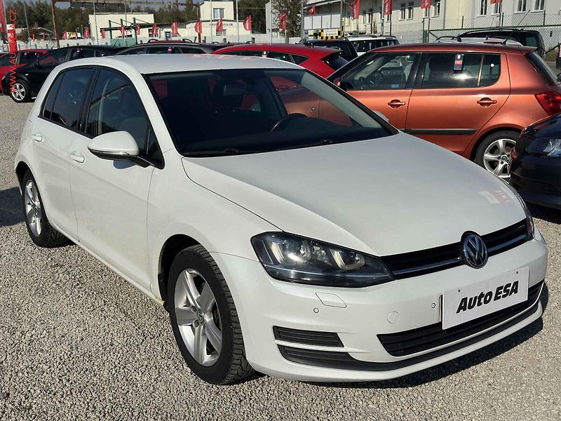 Volkswagen Golf (2013) 1.4TSi, 1.maj, Bixen, AC - fotografie inzerátu