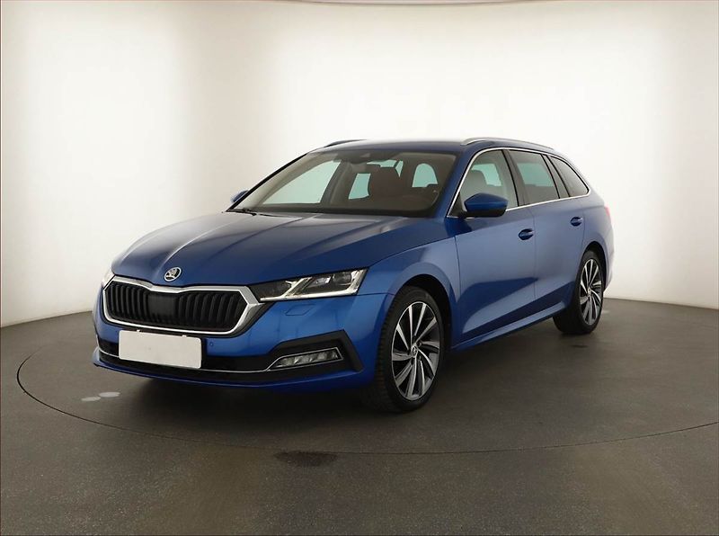 Škoda Octavia (2022) Style Plus 2.0 TDI - fotka 2 z 16