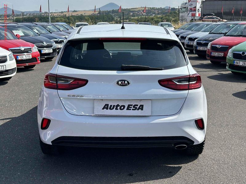 Kia Ceed (2018) 1.4 CVVT, ČR, AC, temp - fotka 5 z 17