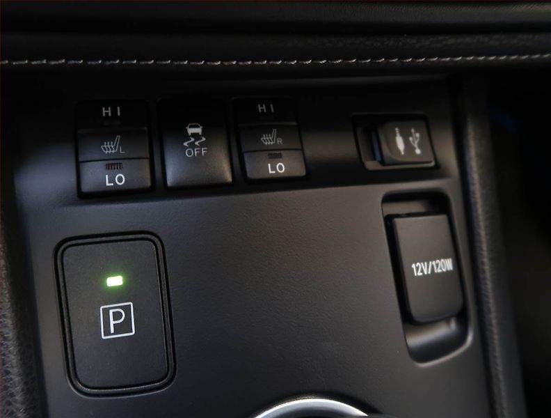 Toyota Auris (2016) Hybrid, Automat, Serv.kniha - fotka 18 z 24