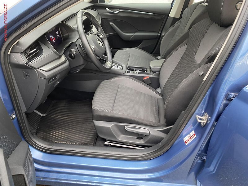 Škoda Octavia (2021) 1.0TSi, ČR, DSG, LED - fotka 9 z 16