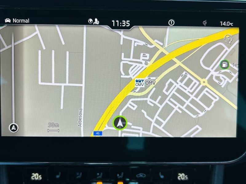 Škoda Superb (2021) kombi 2.0 TDI 7DSG Sportline - fotka 21 z 35