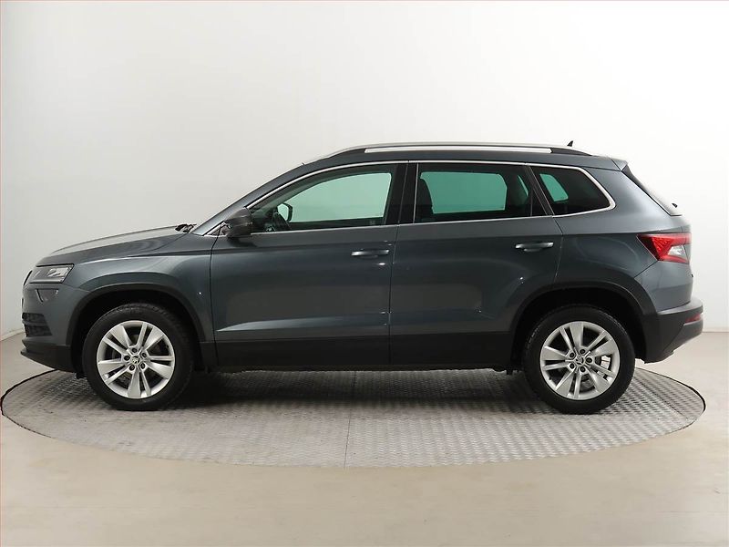 Škoda Karoq (2021) Style 1.5 TSI - fotka 3 z 20