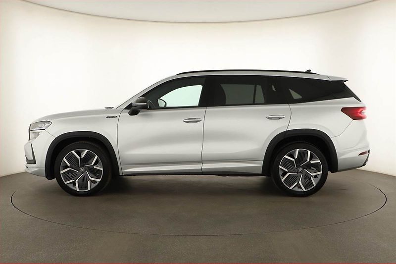 Škoda Kodiaq (2025) 2.0 TDI, SPORTLINE, DPH - fotka 3 z 20