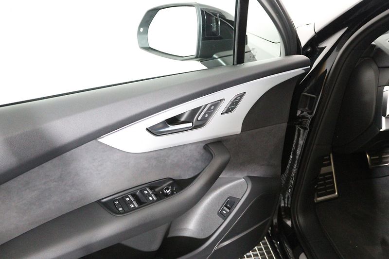 Audi Q7 Sline 50 TDI quattro tiptronic - fotka 16 z 26