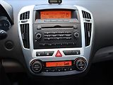 Kia Ceed (2009) 1.6 CVVT, nová STK, udržované - náhled 12