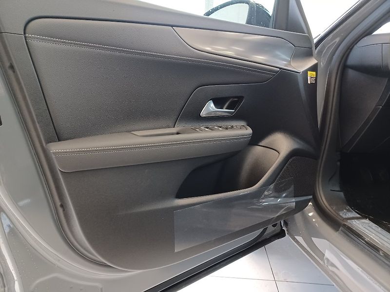 Opel Mokka (2025) GS 1,2Turbo 100 kW MT6 - fotka 15 z 22