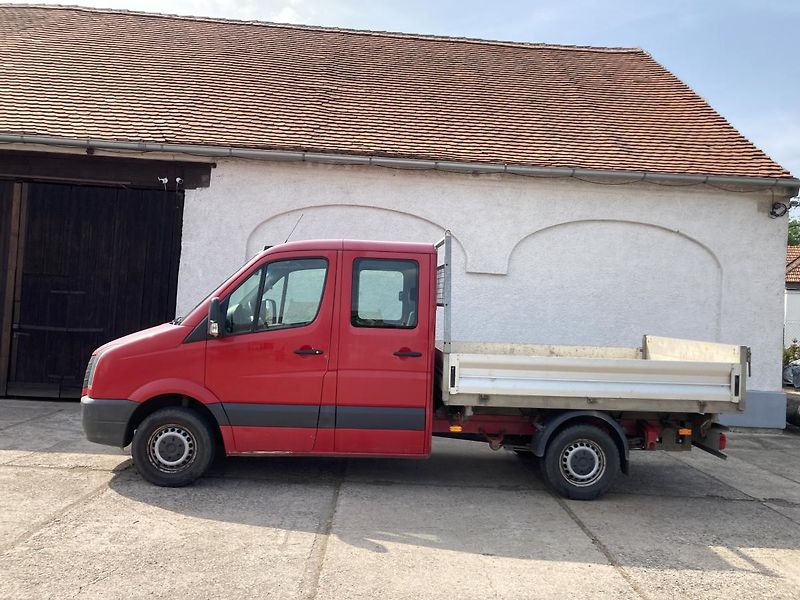 Volkswagen Crafter (2015) 2.0TDI 7MÍST SKLOPKA 1MAJ ČR ! - fotka 4 z 23