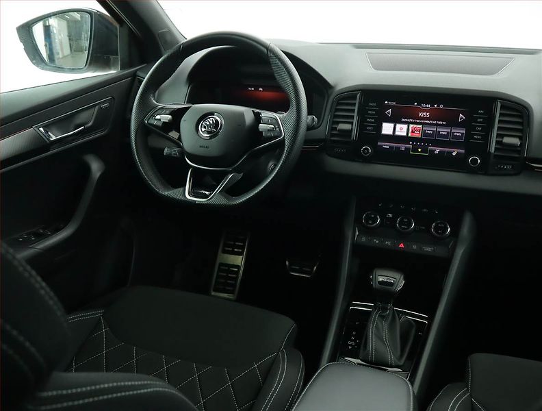 Škoda Karoq (2024) Sportline 1.5 TSI - fotka 7 z 17