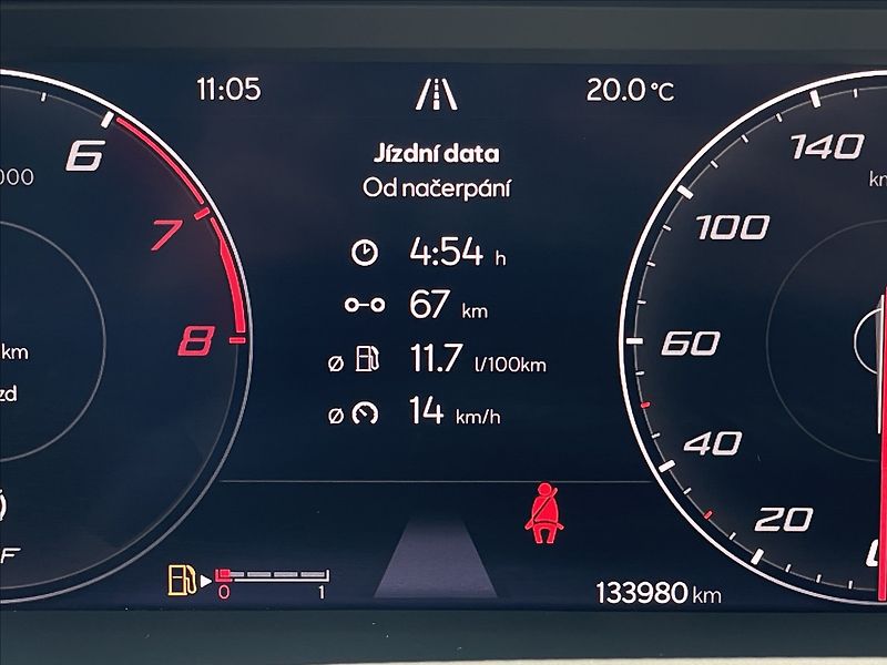 Seat Leon 1,5 TSI Combi FR ST KESSY+PDC - fotka 10 z 22