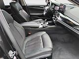 BMW Řada 5 (2023) 530d xDrive - náhled 9