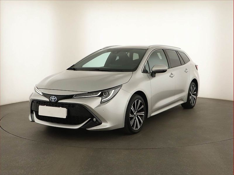 Toyota Corolla (2022) Comfort 1.8 Hybrid - fotka 2 z 15
