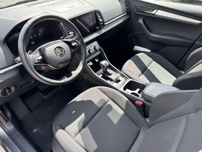 Škoda Karoq (2024) 1.5 TSI DSG Selection - fotka 6 z 33