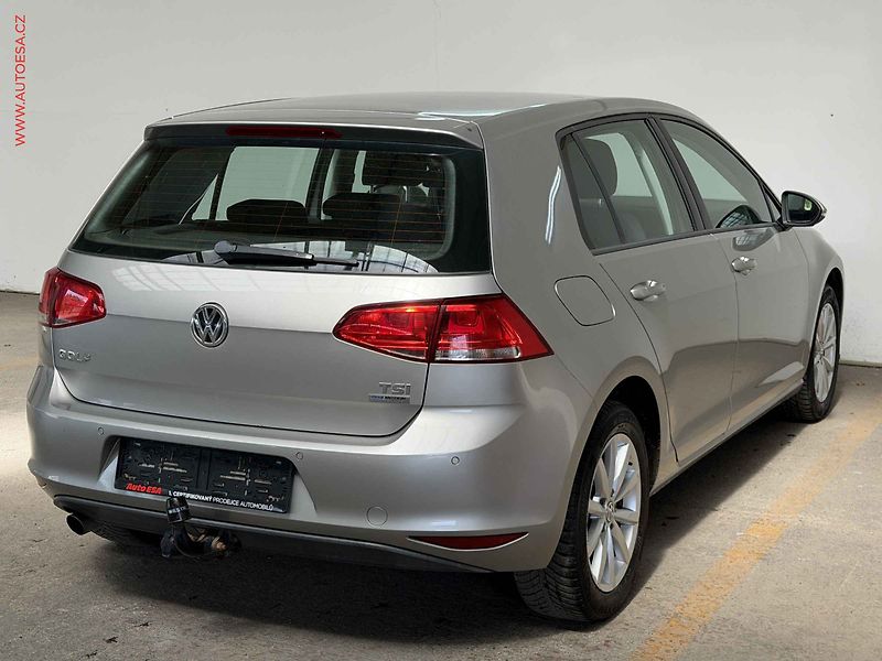 Volkswagen Golf (2013) 1.2 TSi VII, Comfortline, TZ - fotka 4 z 17