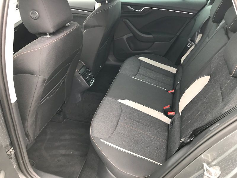 Škoda Kamiq (2024) 1.0 TSi - 85 kW, TOP SELECTION - fotka 17 z 20