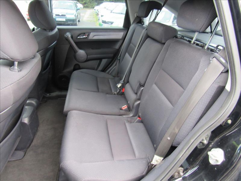 Honda CR-V 2,0 i-VTEC 4x4 Elegance - fotka 10 z 28