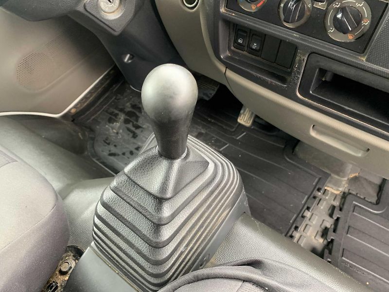 Nissan Cabstar NT400 2.5 dCi 100 kW SKLÁPĚČ - fotka 17 z 17