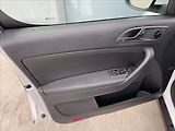 Škoda Yeti 2,0 TDI 81KW 4X4 ČR. - náhled 15