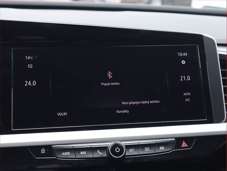 Opel Grandland X (2023) 1.2 Turbo - fotka 22 z 23