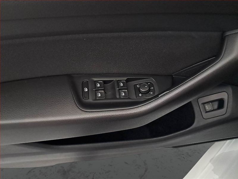 Volkswagen Arteon (2017) Elegance 2.0 TDI, Automat - fotka 21 z 22