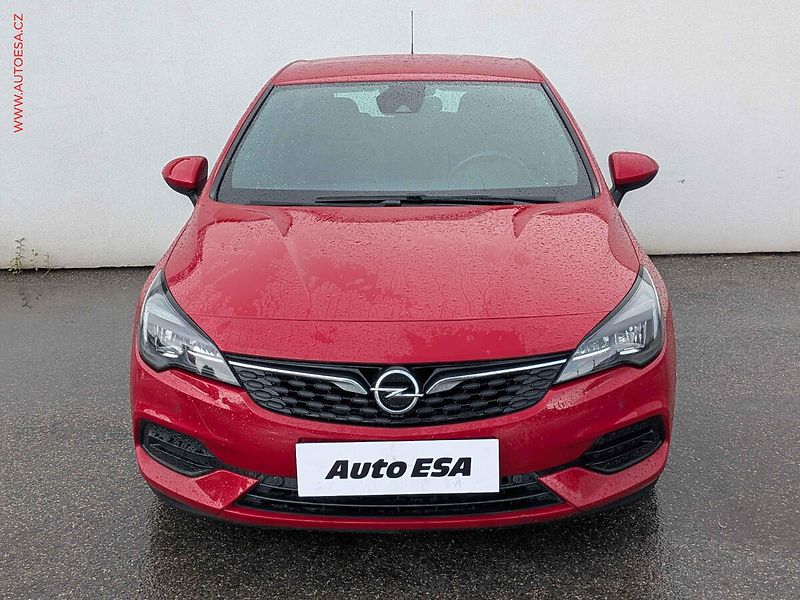 Opel Astra (2020) 1.2 PT +, LED - fotka 2 z 16