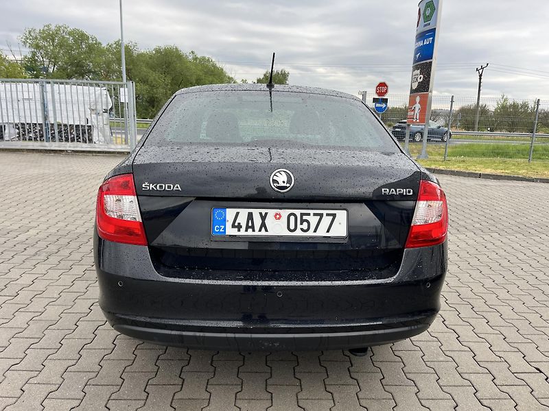 Škoda Rapid (2015) 1.4 TDi - fotka 6 z 13