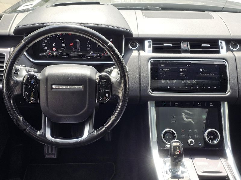 Land Rover Range Rover Sport 3.0Tdv HSE  - fotka 24 z 27