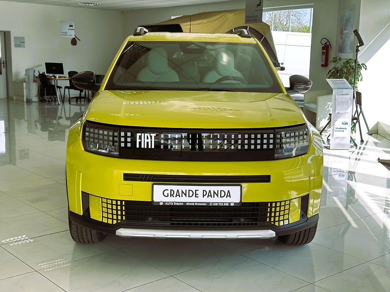 Fiat Grande Panda (2026) La Prima 44kWh 113k    - fotka 2 z 22