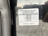 Peugeot 3008 1,5 BlueHDI 130PS  Active - náhled 49