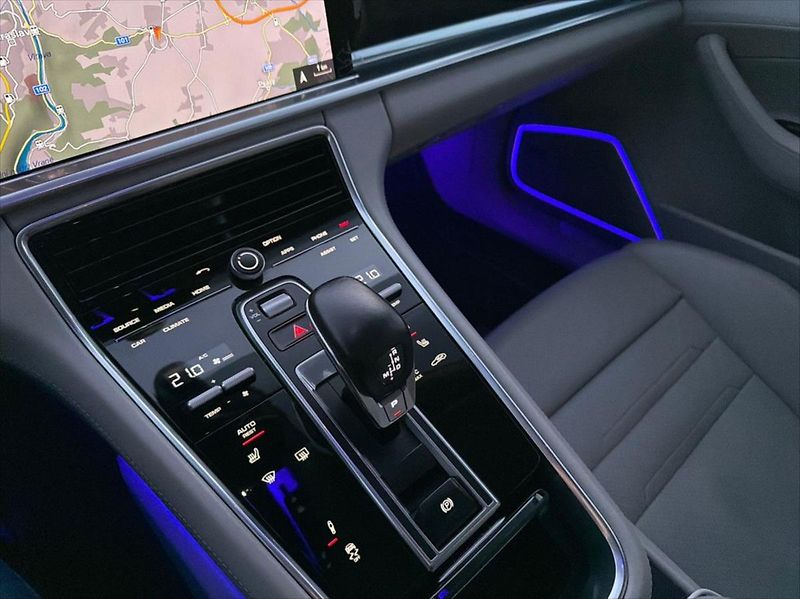 Porsche Panamera 2,9 4 ČR DPH VÝBAVA - fotka 16 z 27