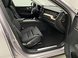 Volvo XC60 B5 AWD DARK PLUS AUT CZ - náhled 24