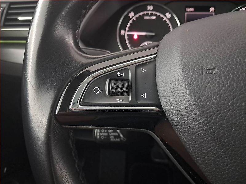 Škoda Superb (2016) Style 2.0 TDI, Automat, Kůže - fotka 18 z 20