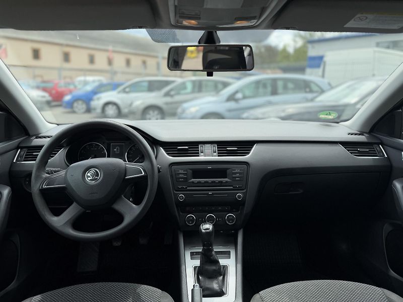 Škoda Octavia 1.2 TSI,  77kw, manual,  - fotka 5 z 9