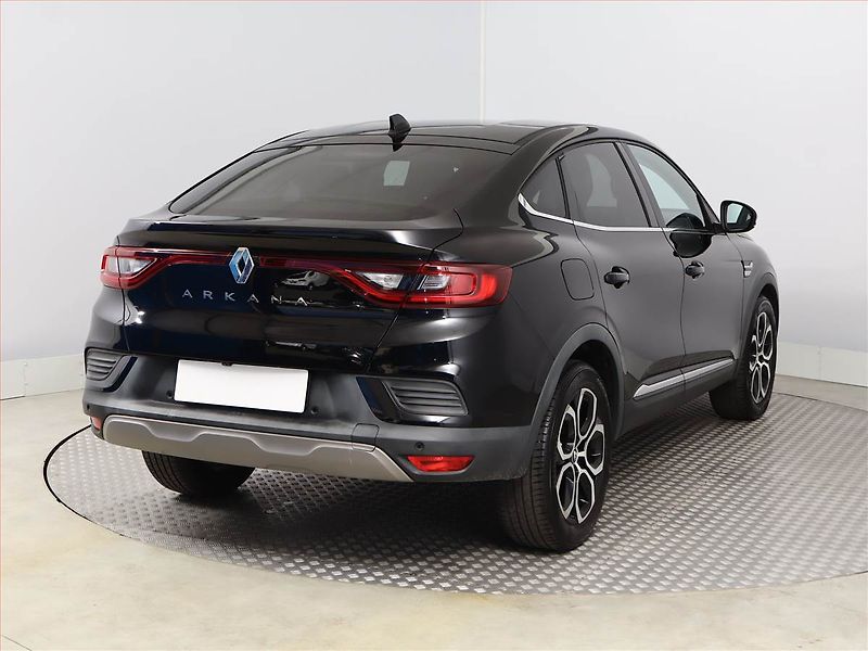 Renault Arkana (2022) 1.3 TCe - fotka 5 z 17