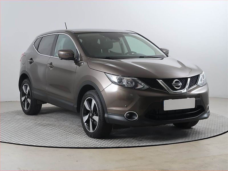 Nissan Qashqai (2016) 1.2 DIG-T, Serv.kniha, Navi - fotografie inzerátu