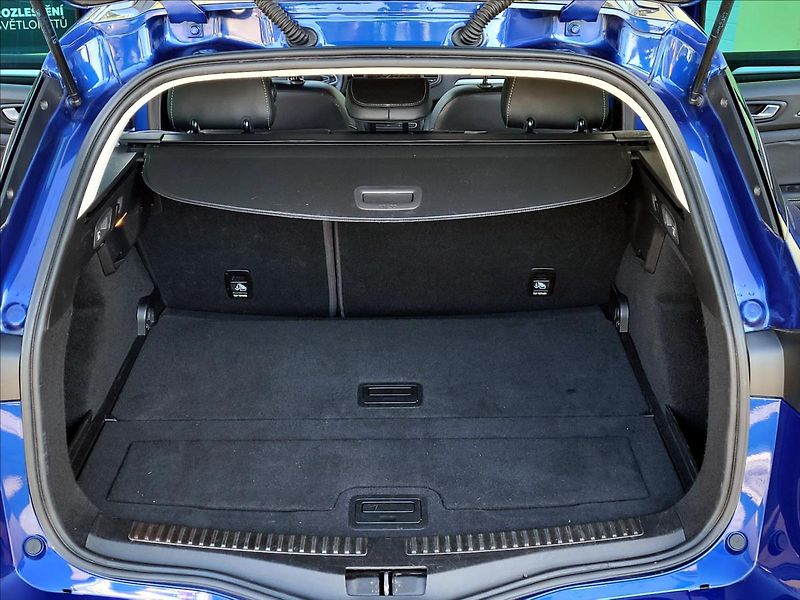Renault Mégane 1,3 TCe 120kW GT-Line VÝBAVA - fotka 16 z 57