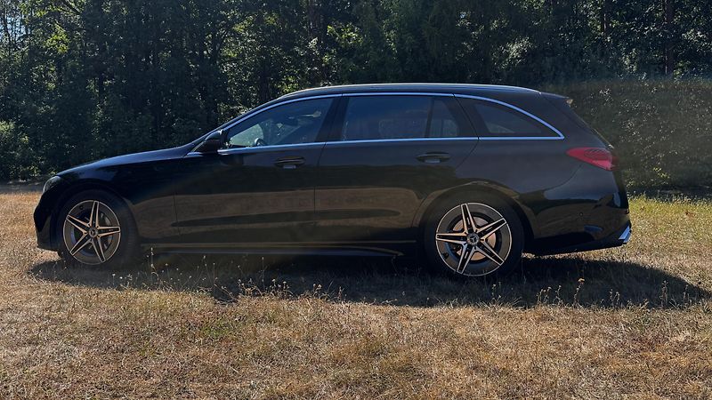 Mercedes-Benz Třídy C (2024) C220d, AMG, záruka - fotka 3 z 16