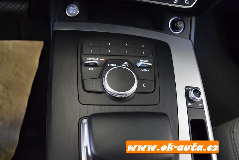 Audi Q5 2.0 TDI QUATTRO PRAV.SERVIS - fotka 43 z 60