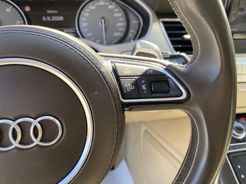 Audi A8 S8 4.0i V8 520PS CZ DPH EXTRA! - fotka 165 z 176