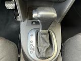 Volkswagen Touran 2,0TDI - náhled 17