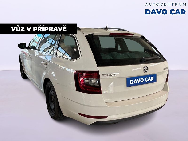 Škoda Octavia 1,5 TSI 110kW DSG Style - fotka 14 z 17