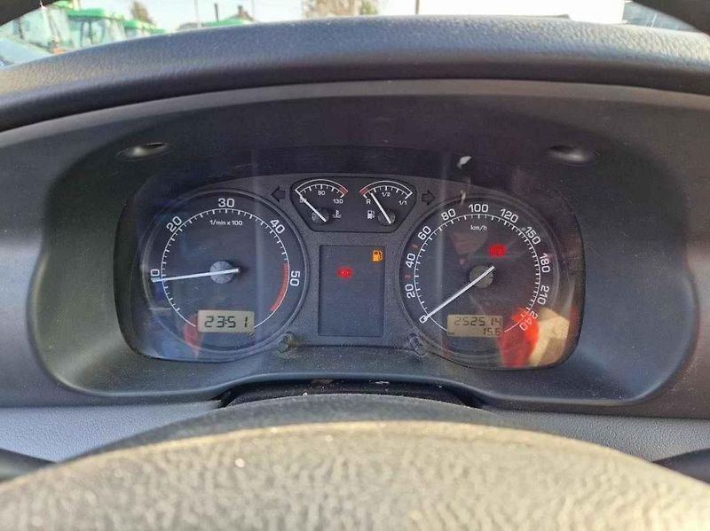 Koupě ojetiny přináší rizika. TipCars proto radí, na co si dát pozor.