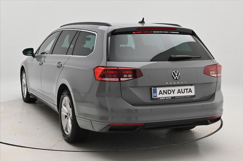Volkswagen Passat 2,0 TDI 110 kW DSG Business Zá - fotka 7 z 31