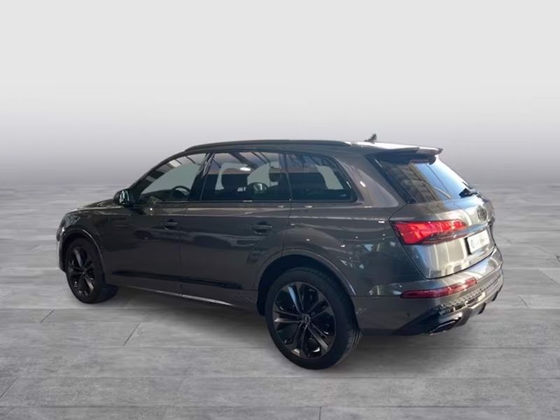 Audi Q7 TDI q 210kW S-Line Paměť ACC T - fotka 4 z 20