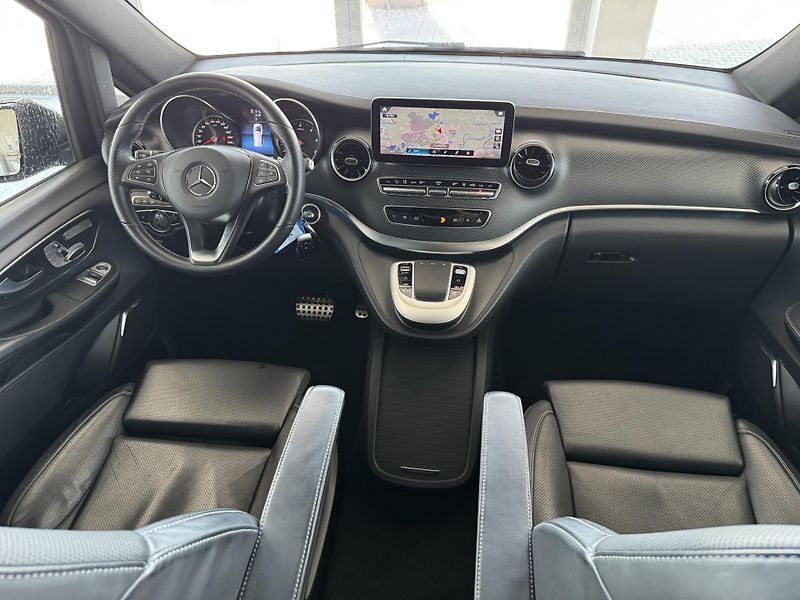 Mercedes-Benz Třídy V (2022) V300d 4M LREZERVACE - fotka 12 z 38