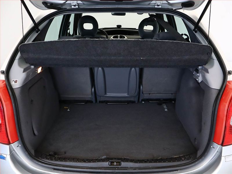 Citroën Xsara Picasso (2008) 1.6 16V, po STK, Klima - fotka 11 z 13