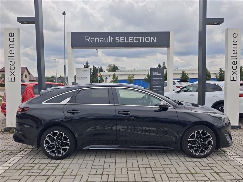 Kia ProCeed 1,5 T-GDI 118kW  GT-Line PLUS - fotka 7 z 24