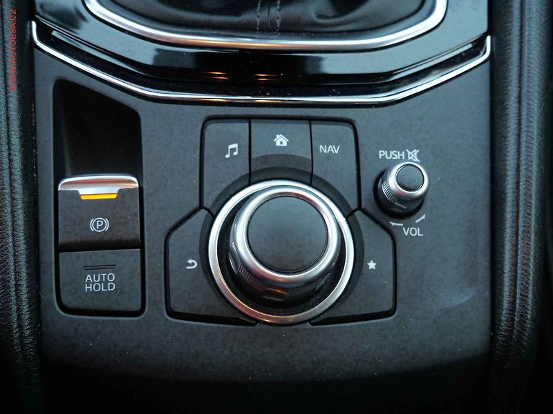 Mazda CX-5 (2019) 2.0 Skyactiv-G, 1.maj,ČR - fotka 14 z 19